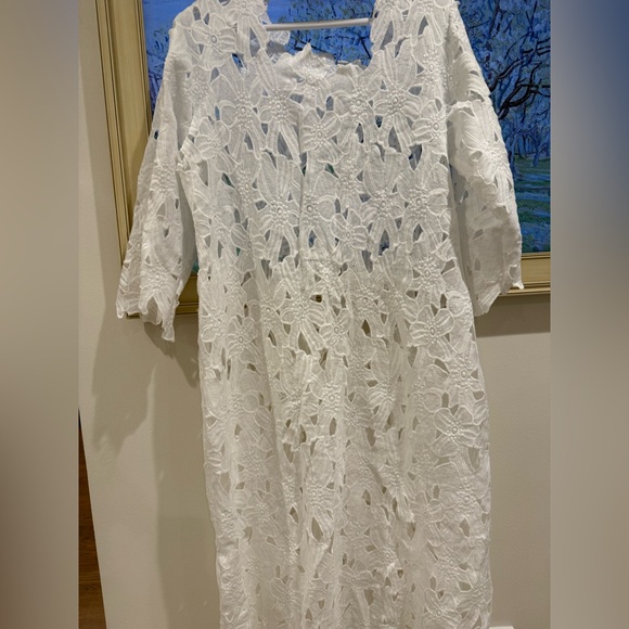 Anthropologie Inspired- one size fits most lace coverup - Picture 4 of 5